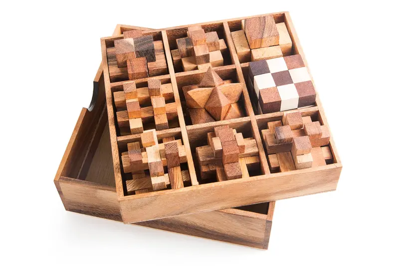 9-Piece Mechanical Wood Puzzle Gift Set – Challenging Brainteasers In Premium Display Box 1