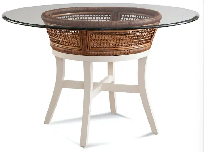 Boone Solid Wood Round Dining Table – Farmhouse Elegance 1