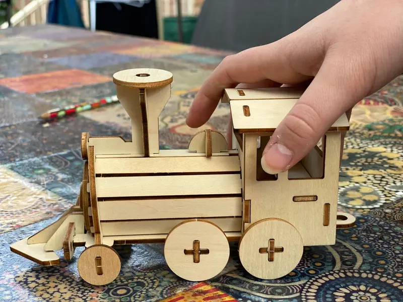 Diy Plywood Locomotive Model Kit With Paint Set – Wooden Train Craft Project 1