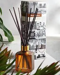 Island Essence Coconut Rum Reed Diffuser 1