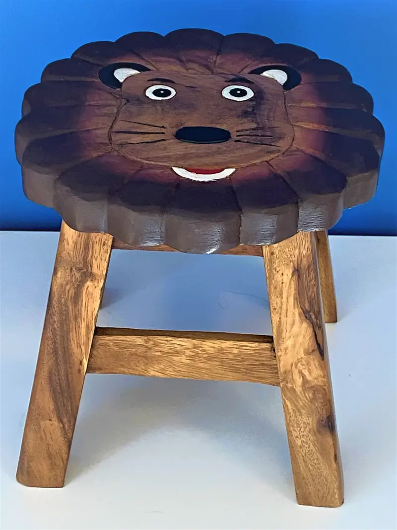 Lion-Themed Wooden Kids Chair And Toddler Stepping Stool 1
