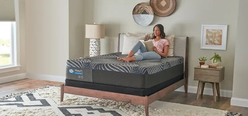 Sealy Posturepedic Plus Hybrid Mattress – High Point Firm Support 1