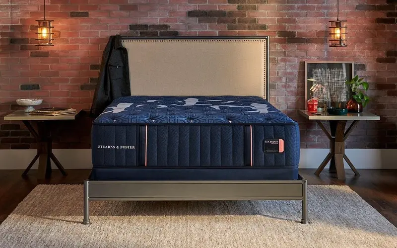 Stearns & Foster Lux Estate Collection Mattress Set 1