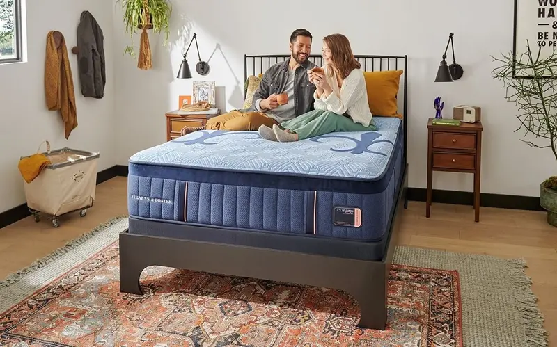 Stearns & Foster Lux Hybrid Mattress – Premium Innerspring & Memory Foam 1